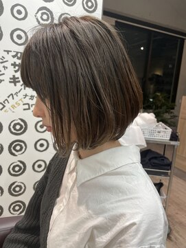 コワファーストナガサキシャンプーボーイ(COIFF1RST NAGASAKI SHAMPOO BOY) 大人ショートボブ×ナチュラルボブ×ミニボブ  20代30代40代