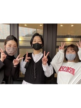 Liveは女性スタッフのみ!!気兼ねなく髪のお悩みを相談できる♪【久米川/髪質改善/デザインカラー】