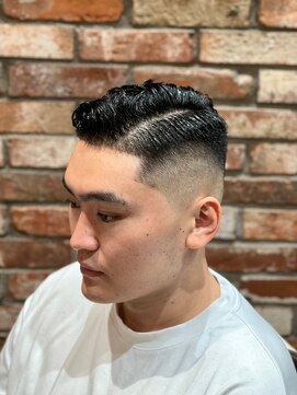 ヒロギンザ 大阪本店(HIRO GINZA) 七三分けフェード