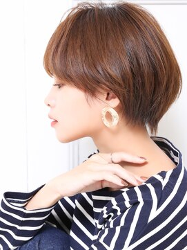 クラッチ 難波(CLUTCH) 大人可愛い小顔美髪ツヤ髪大人ショートボブレイヤーカットA10