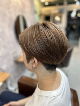 ブルーアンドカンパニー(BLUE&Co.) ブラウン