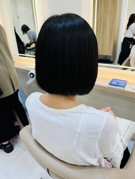 ヘアーアンドメイク エクリ 不動前店(Hair&Make equri) 【目黒不動前美容室】大人ボブ・ショートヘア