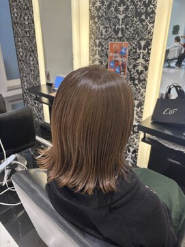 エアー 銀座タワー(AIR) 明るめハイライトなし　白髪ぼかしカラー