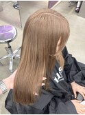 イメチェン/ホワイトブロンド/外ハネボブ/美髪/栄
