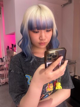 ダズリングディア(Dazzling Deer) ルーツカラー/ブルー