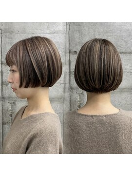 リトマス 二子玉川(litmus) 二子玉川/白髪ぼかし/ハイライト/レイヤーボブ/艶髪