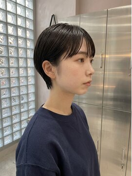 フィグバイアルテフィーチェ(fig by artefice) レイヤーボブボブヘアショートウルフパーマウルフボブヨシンモリ