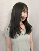 ヴィアーレアンクスタイル(VIALE Ank style) 深めオリーブ+抜け感レイヤー