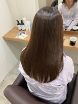 アトレ 福岡大名店(attrait)&nbsp;ツヤのあるブラウンロング×上質な質感