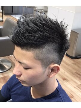 ゼル 新越谷店 ZELE カリアゲジェットモヒカン