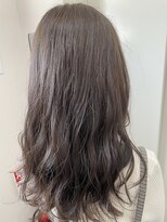 ルー(loup)&nbsp;グレージュ/ミルクティーアッシュ/くすみカラー/透明感カラー