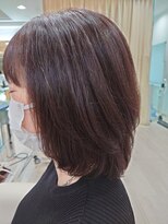 クオーター(QUARTER) シンプルボブスタイル