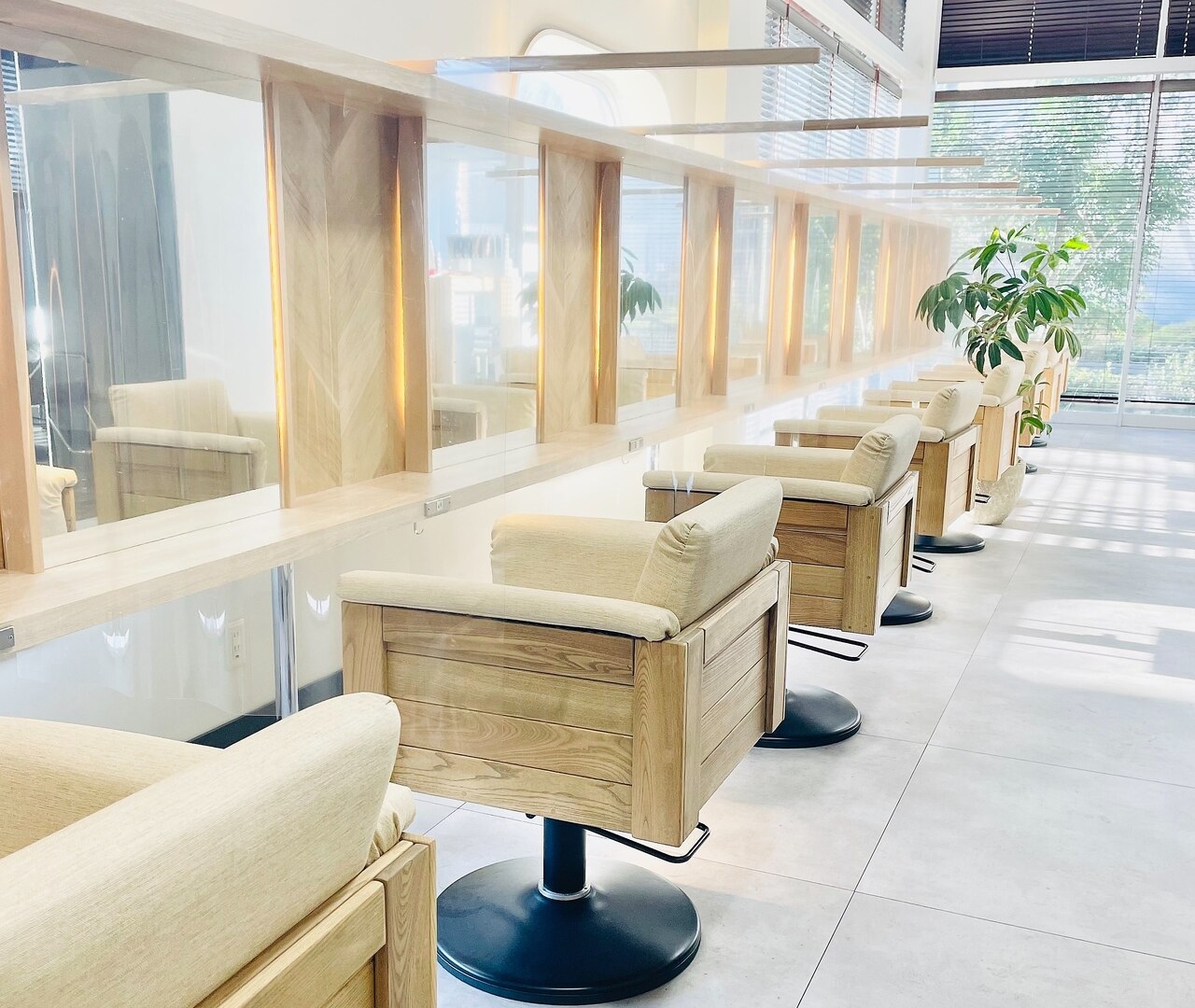 サムソンアンドデリラ 江南店｜ホットペッパービューティー