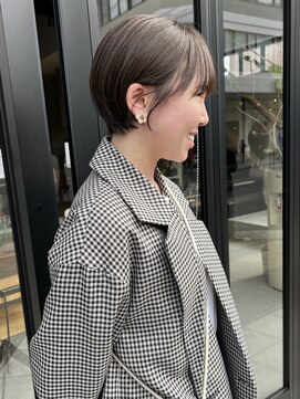 ヘアー アイス ルーチェ(HAIR ICI LUCE) オリーブベージュショート/落合