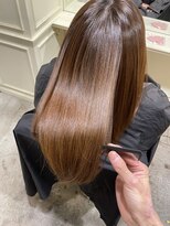 ロロ(ro-ro)&nbsp;【恵比寿 ro-ro】癖の緩和と枝毛が無くなる髪質改善Tr