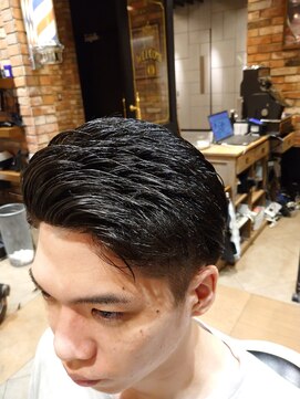 ヒロギンザバーバーショップ 丸の内店(HIRO GINZA BARBER SHOP) 慈愛の七三ツーブロック