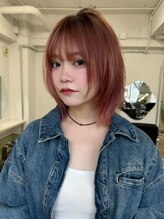 ハニー 町田(HONEY)&nbsp;レイヤー外ハネボブイメチェンワイドバング美髪チェリーレッド3
