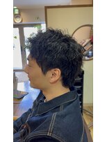 エスト(est.)&nbsp;スパイキーウルフ