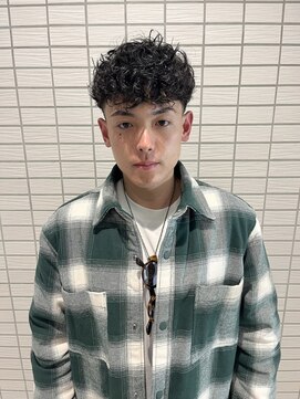 ラフカッターズZ 町田店 スペインカール【町田/理容室/床屋/顔剃り/シェービング】