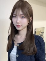 アイトーキョーエス 渋谷(AI TOKYO S)&nbsp;ヘーゼルベージュブリーチなしダブルカラー透明感顔周りレイヤー