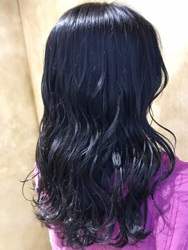 ユニーク(UniQ) ダブルカラー×ネイビー【UniQ・小笹】