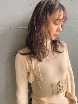 ベルベチカ(Belvetia) アンニュイカラーとゆるカール