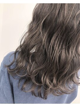 アライブ キチジョウジ(ALIVE Kichijoji) 【ALIVE吉祥寺】グレージュハイライトカラー