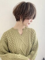 大人可愛い耳掛けショート20代30代40代ハイライトカラー
