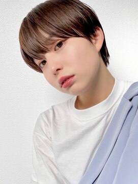 アイティー バイ アルバム 中野店(IT by ALBUM) ハンサムショート_ショートパーマホワイトアッシュ_8251