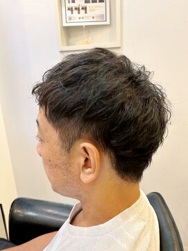 フィアート ヘアドレッシング サロン(Fiato Hairdressing Salon) ツーブロックショート