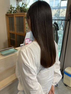 スアバイキキ(SuA by kiki.) レイヤーボブ/外ハネボブ/大人ショート/ニュアンスカラー[千葉]