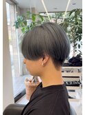 アッシュグレー
