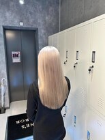 ワンズミラー 海老名店(ONE's MIRROR) メルティカラー/フェミニンロング/似合わせカット