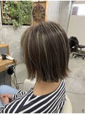 大人かわいいハイライトミディアム