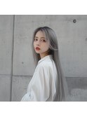 韓国風顔まわりシルバーアッシュ