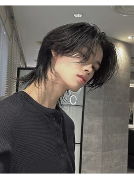 シン(syn) リバースセンターパートウルフ