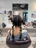 コワファースト長崎シャンプーボーイ 2nd(COIFF1RST 長崎 SHAMPOO BOY)&nbsp;ヘアセット お呼ばれアレンジ LIVEアレンジ ツインリボン