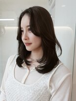 ノイ 銀座(noi)&nbsp;顔周りレイヤーカットべージュカラーくびれレイヤーカット