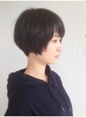 襟足スッキリな黒髪小顔ショートボブ