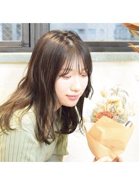 ロストシティ 横浜(LOST CITY) カーキグレージュ×ゆるっとセミロング