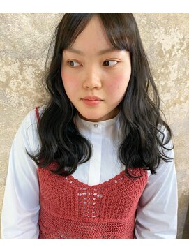 コルプア(corpua) オリーブグレージュ