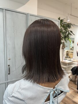 シュシュバイジャガラ 千葉駅北口店(chou chou byJAGARA) アッシュ【chouchou千葉・千葉駅】