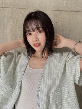 リッタ 多治見(Ritta) ストレートヘア×ボブ