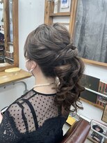 リッカ(RICCA)&nbsp;ポニーテールアレンジ/結婚式ヘア/ルーズアップ　I-1124