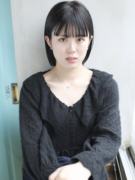 バース(BIRTH) 天神【BIRTH】ダークアッシュ×耳掛けモードボブ