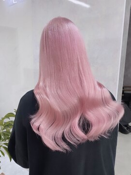 リル 溝の口(LiL) ホワイトピンクカラー/ブリーチ/ダブルカラー/レイヤーカット