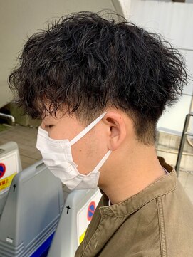 ジーニー 本厚木(Genie) ツイストスパイラル/波巻き/ハイライト/マッシュパーマ/ウルフ