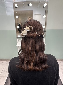 六本木美容室 白金店 結婚式ヘアセット ウェーブ巻き×ハーフアップ
