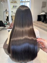 レヴ 草加店(LEV.)&nbsp;レーヤーカットニュアンスパーマデザインカラーオリーブベージュ