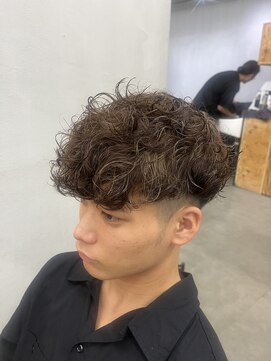 エヌ(N) スペインカール